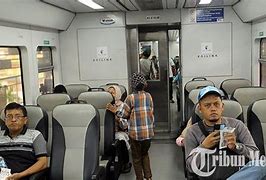 Naik Kereta Api Dari Kualanamu Ke Binjai